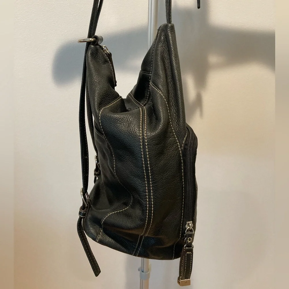 RARE VTG Convertible Tignanello Black Leather Backpack/Hobo Bag‎ Minimalist Y2K